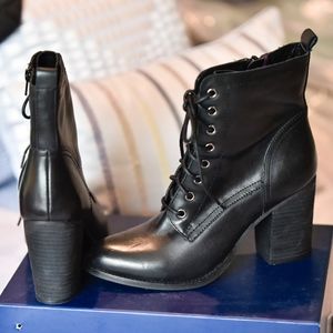 Black Leather short boots